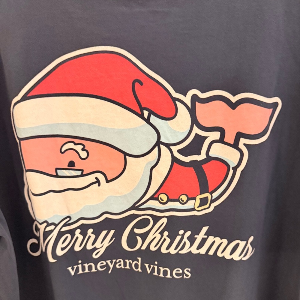 Vineyard Vines Shirt Mens Size M Blue Pocket Tee Santa Whale Christmas Graphic - Picture 2 of 10
